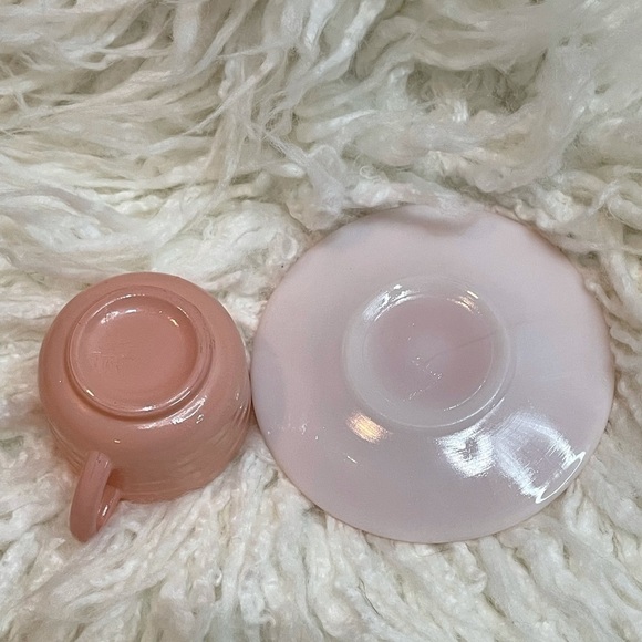 Hazel Atlas Moderntone Little Hostess Child’s Teacup & Saucer - Picture 4 of 11